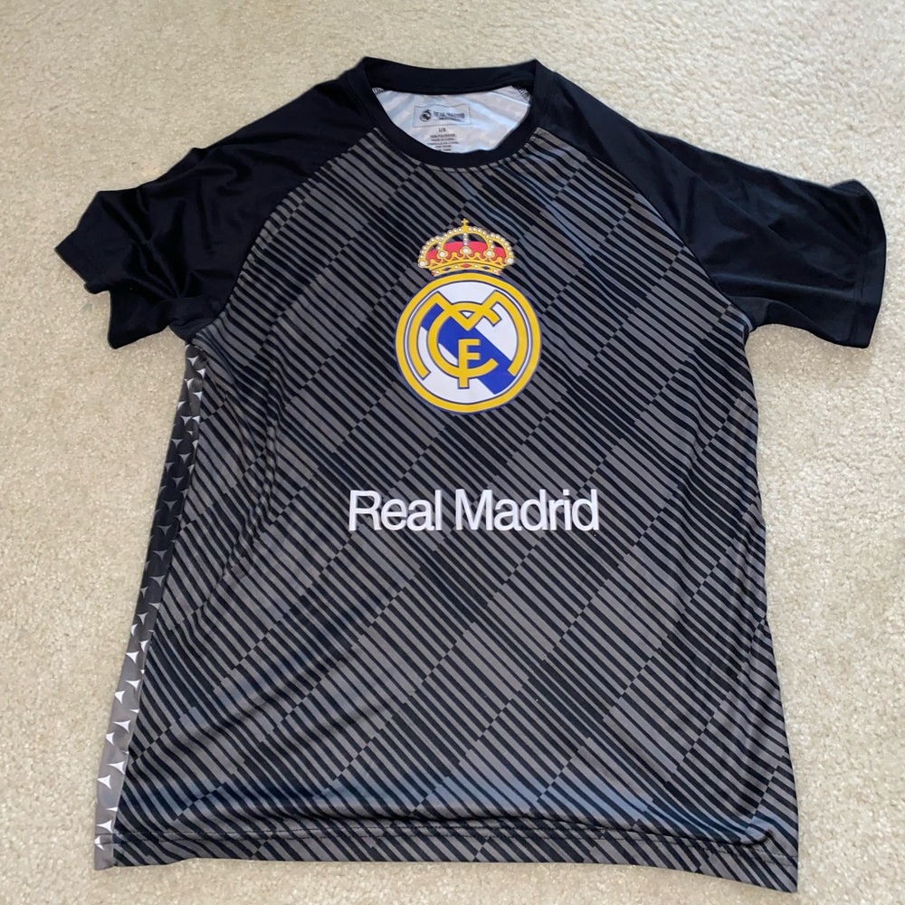 Real Madrid Jersey Kit